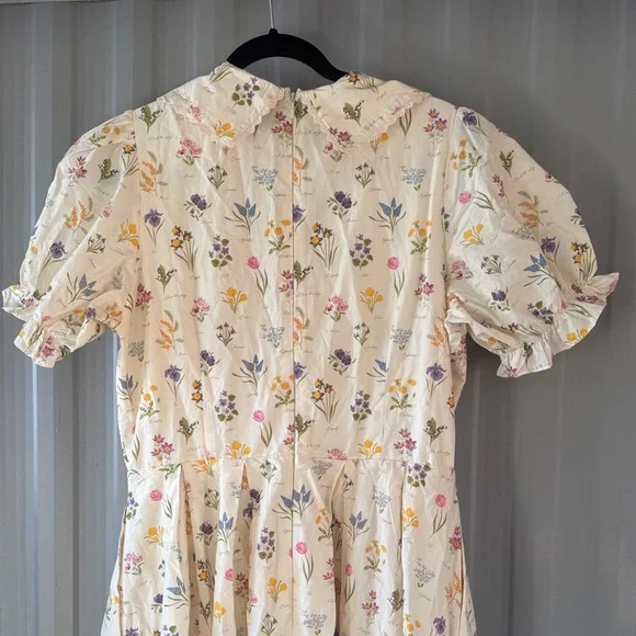 Ivy City Co Cream Floral Midi Dress - Picture 9 of 12